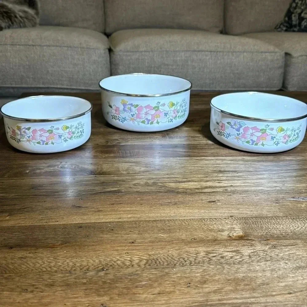 VTG Kobe Mixing Bowl Set of 3 Floral Pastel Enamel Nesting Flower Bowls JcPenny - Picture 8 of 16